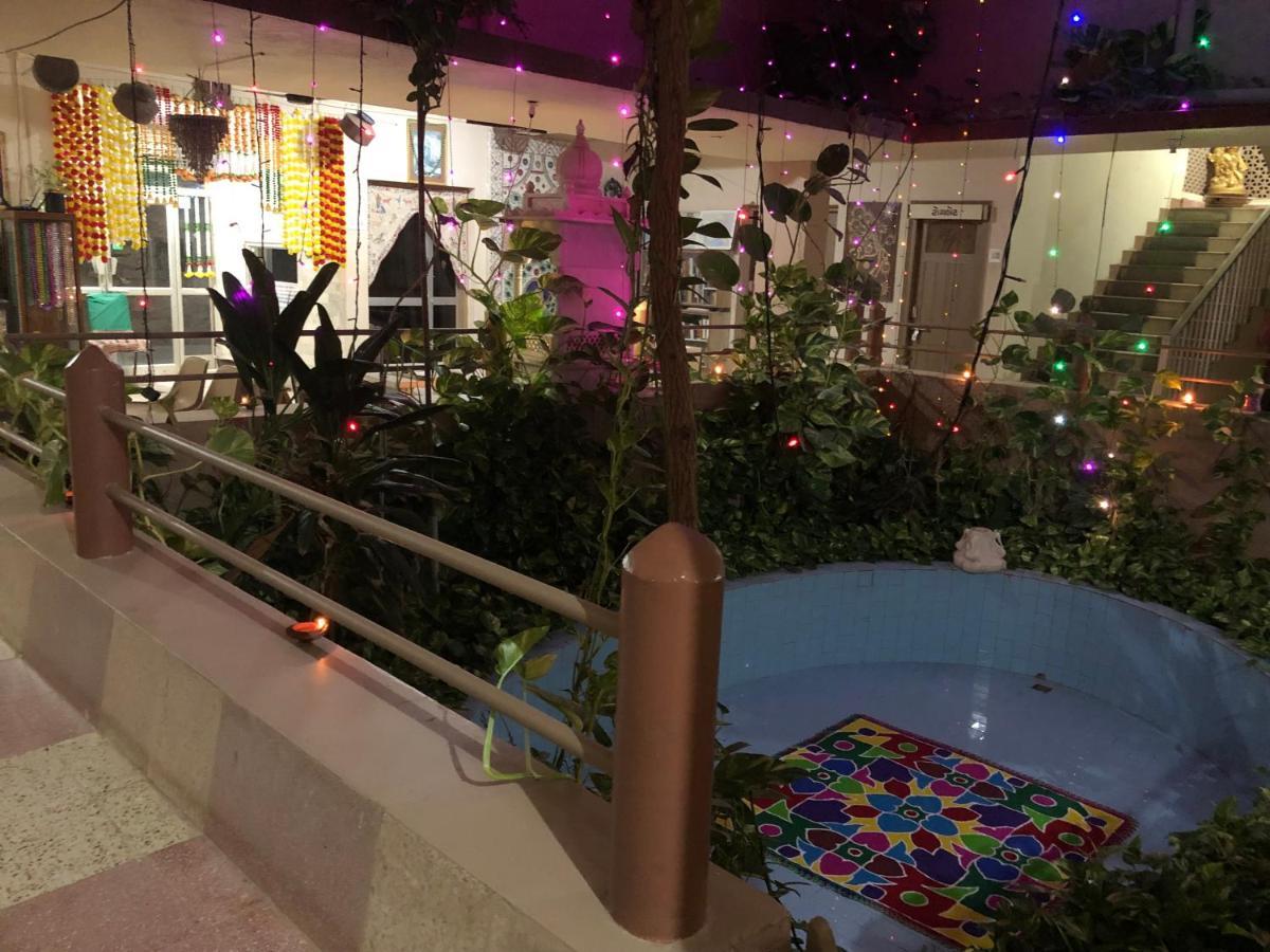 Rukmavati Guest House Mundra Екстер'єр фото